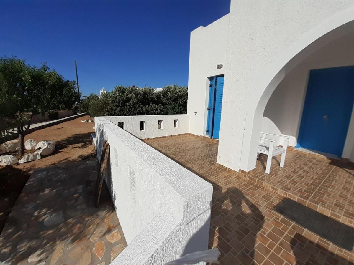 Taxiarchis Studios Agios Georgios  Exterior photo