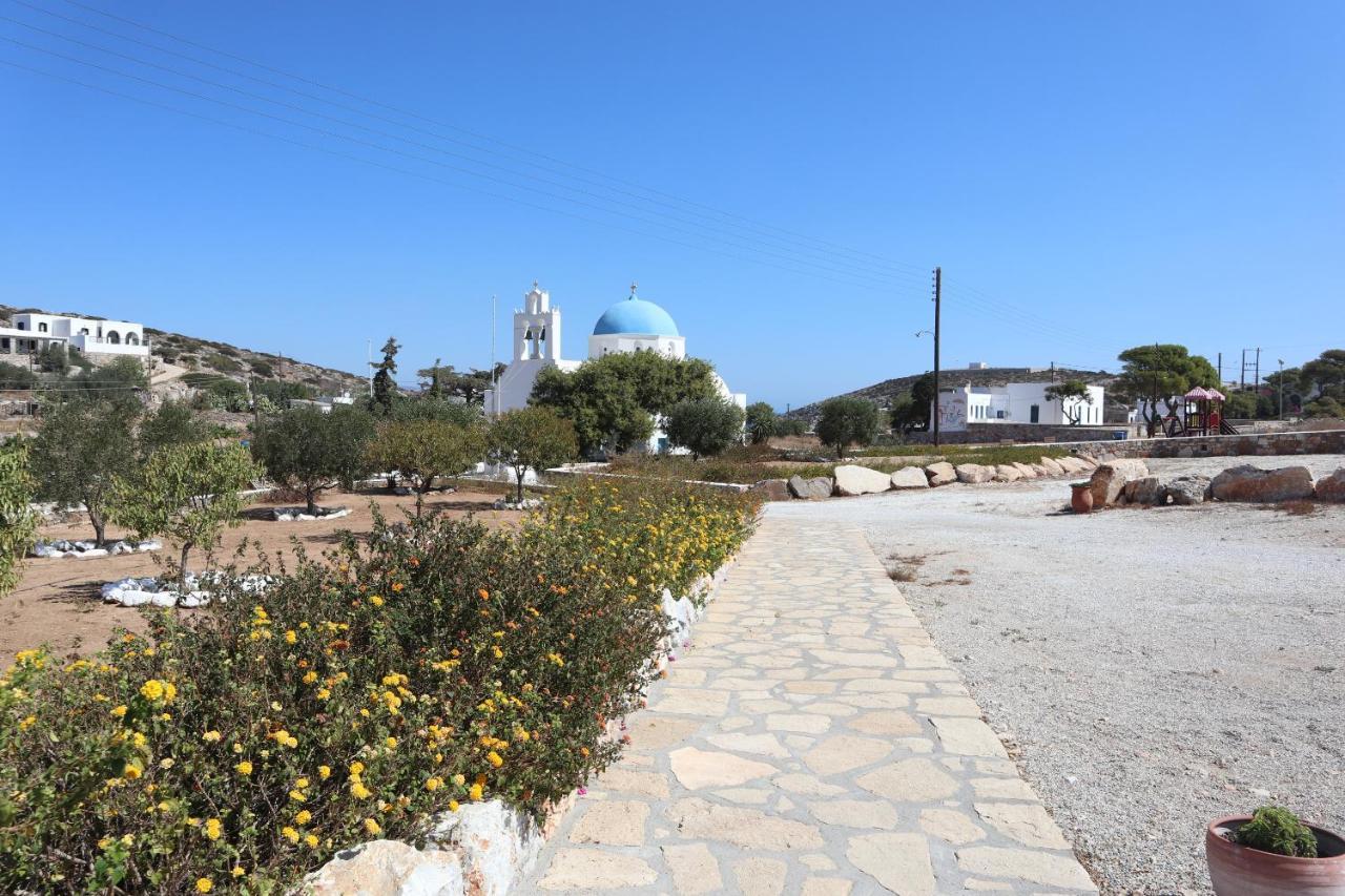 Taxiarchis Studios Agios Georgios  Exterior photo